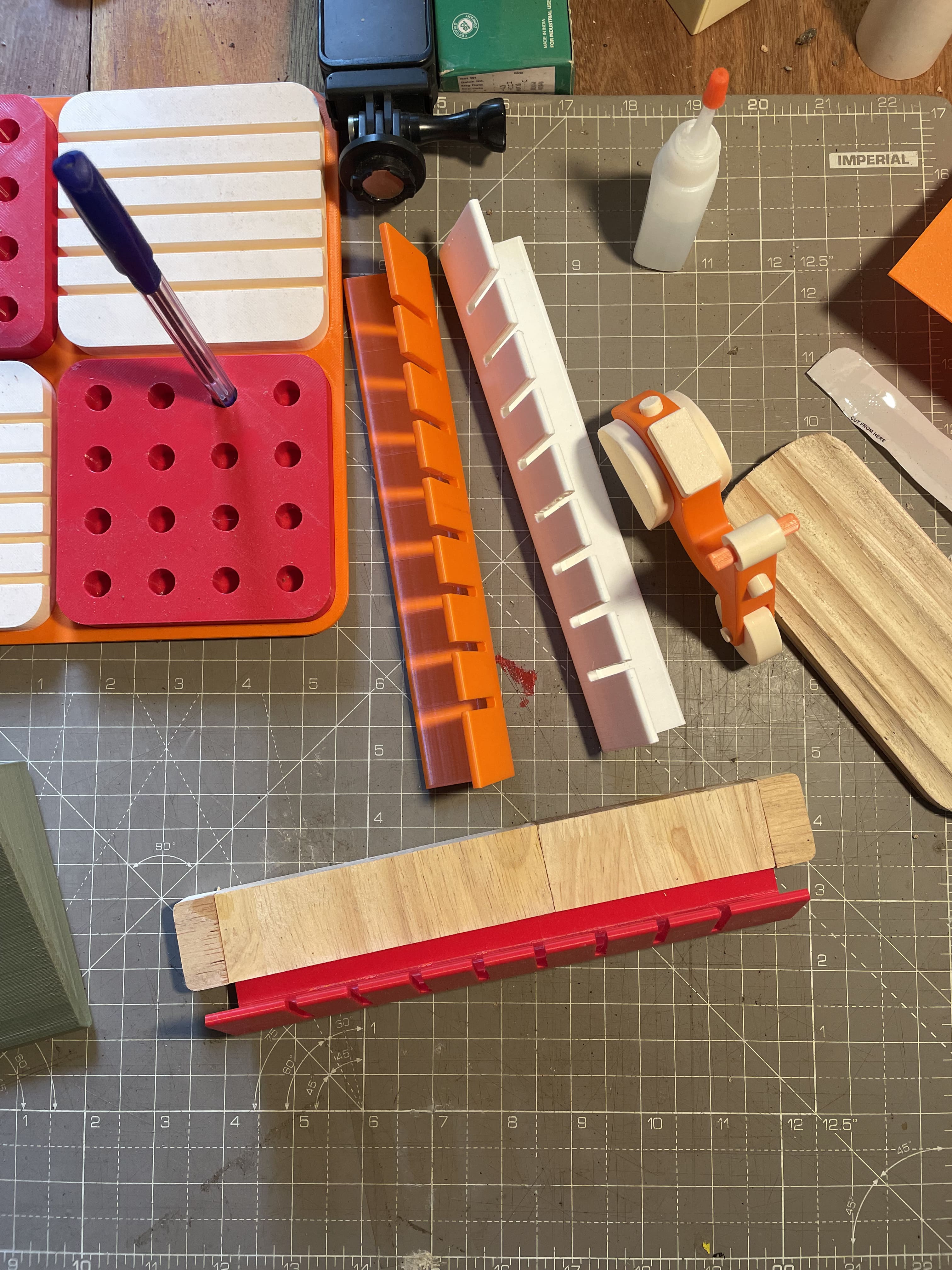 Cable organizer — prototype